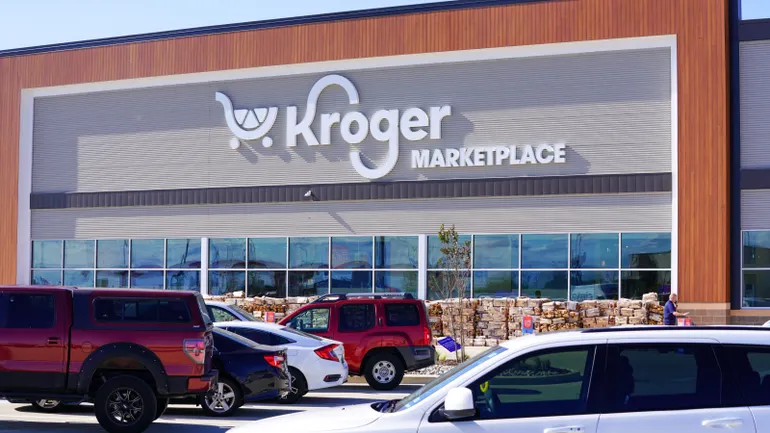 Kroger doubles down on large-format stores as it chases growth