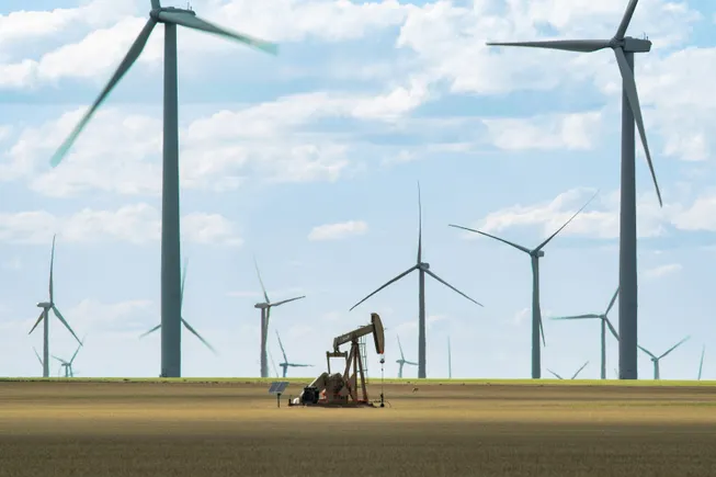Xcel asks Colorado Supreme Court to facilitate wind farm interconnection