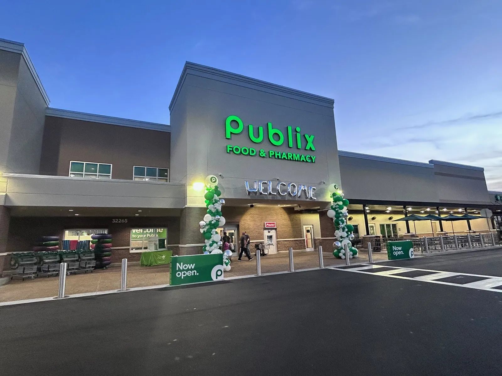 Exterior of a grocery store.