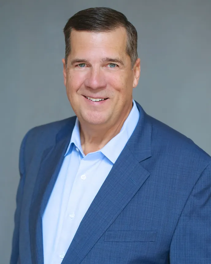 A headshot of Virtual Incision CEO Jim Alecxih