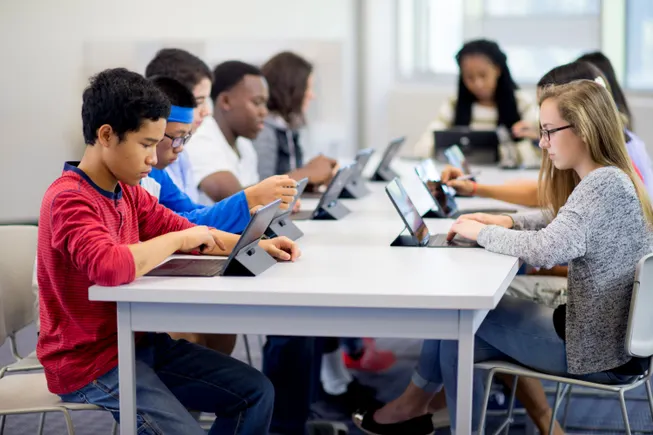 Education Department goes to ed tech’s defense in new guidance