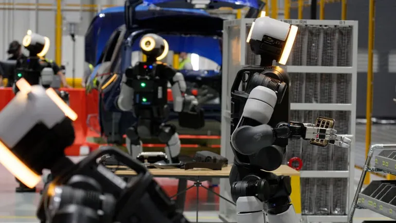 Boston Dynamics begins robotics testing at Hyundai, outlines expansion
