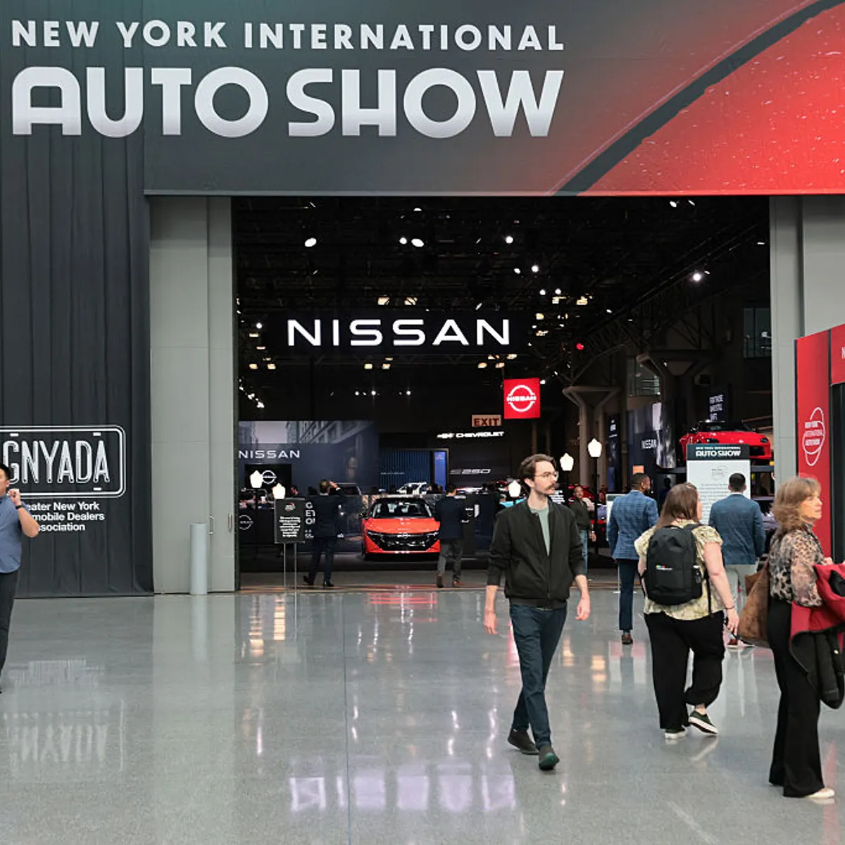 wardsauto.com - Jim Henry - Iran war casts shadow on sales outlook at NY Auto Forum