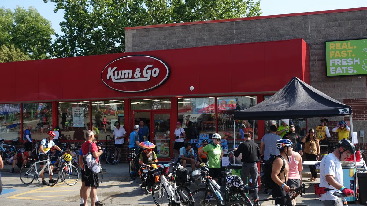 A photo of the exterior of a Kum & Go.