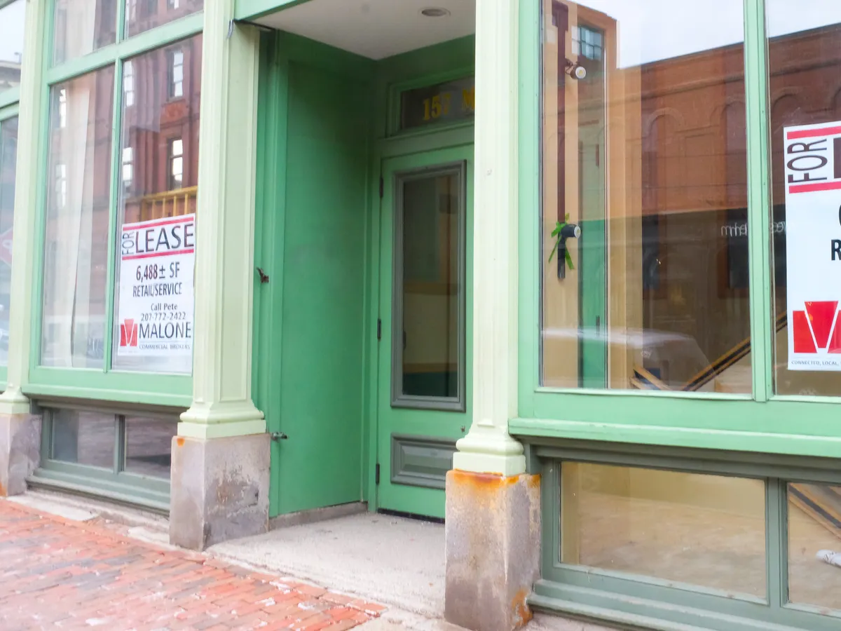 Unemployment ticks up as tariff-related uncertainty slows hiring | Retail  Dive