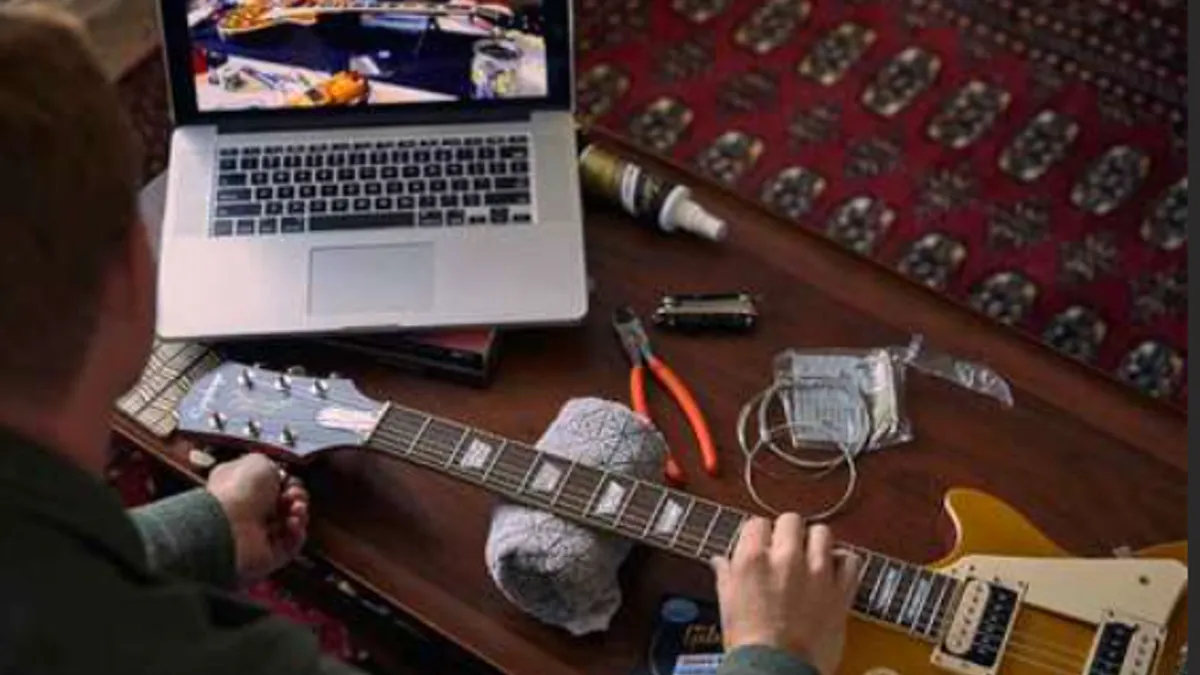 Gibson releases guitar app.