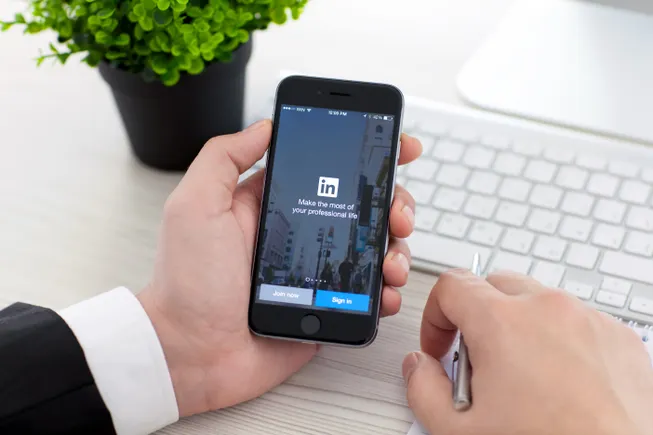 5 Tips and Tools for Developing a Winning LinkedIn Visual Content ...