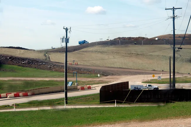 Colorado landfill regulation vote delayed until December