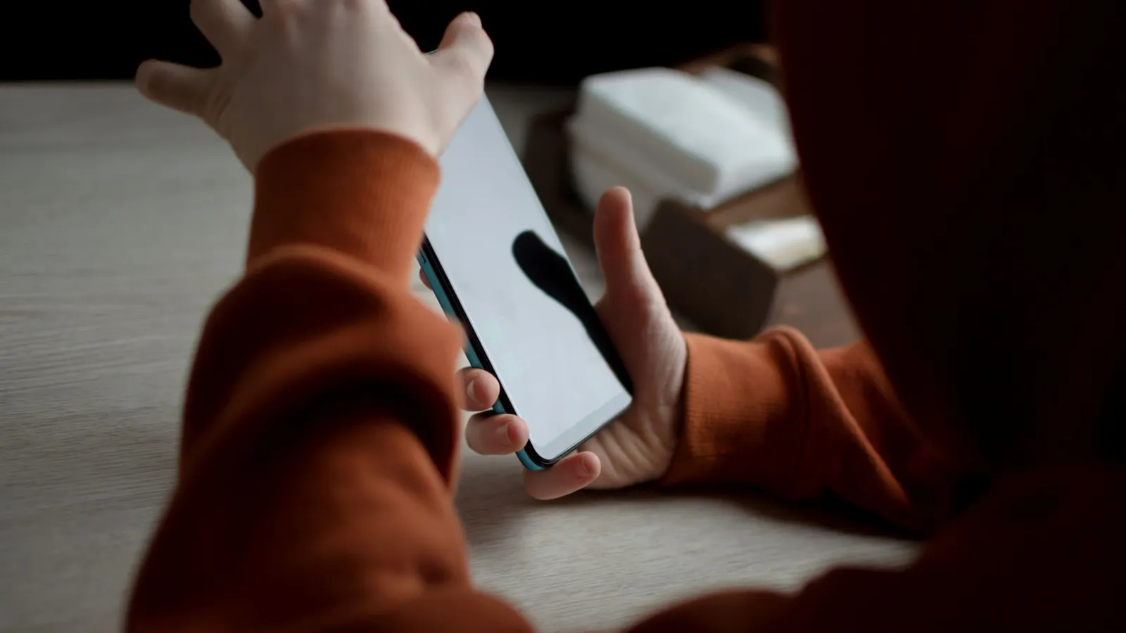 Kids Online Safety Act clears key Senate panel with bipartisan support