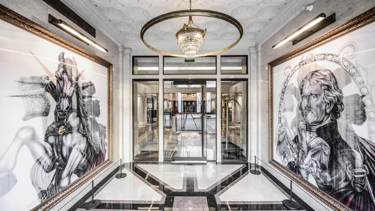 A image of a hotel corridor at Watermark Baton Rouge in Louisiana.