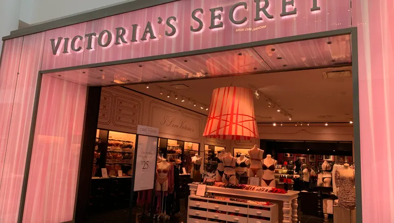 Victoria's Secret lingerie chief out | Retail Dive