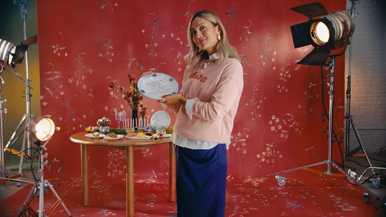 Etsy spotlights importance of personalized gifting for holiday ads