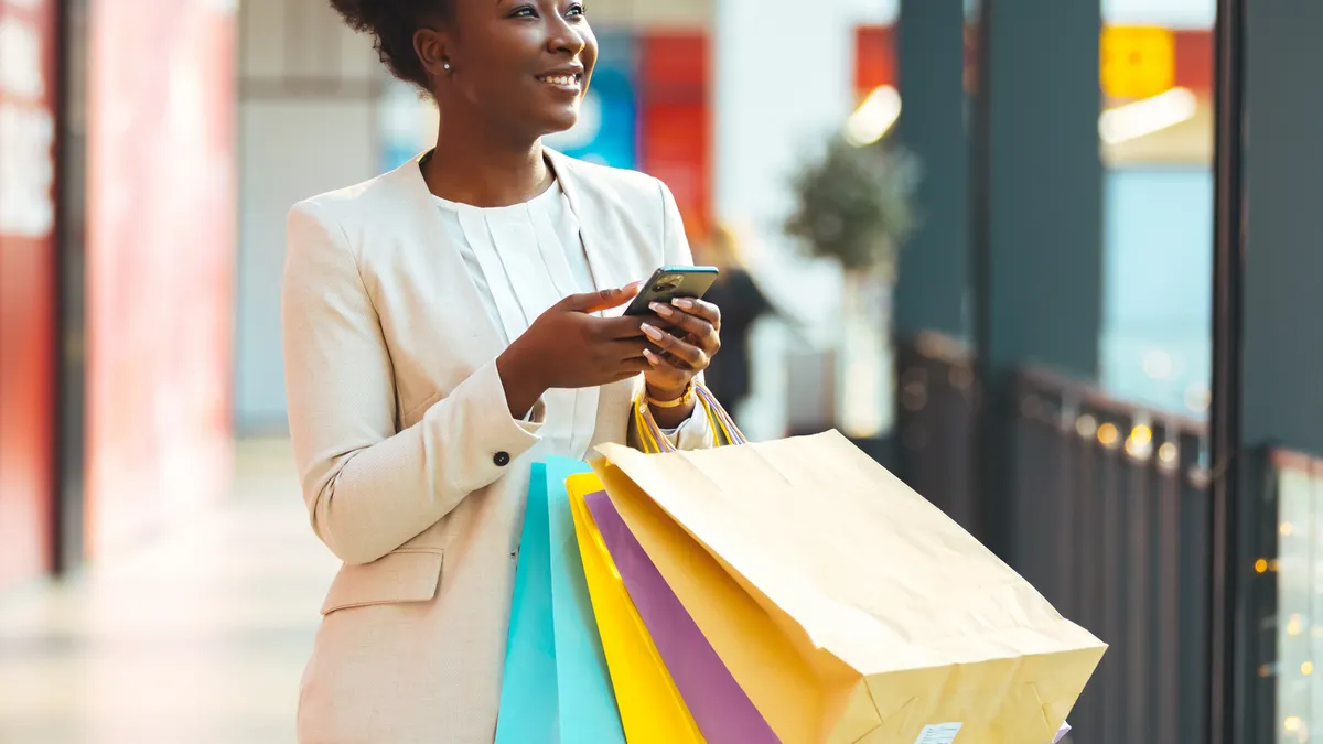 Watch Is Your Retail Media Network Optimized for the Holiday Season?