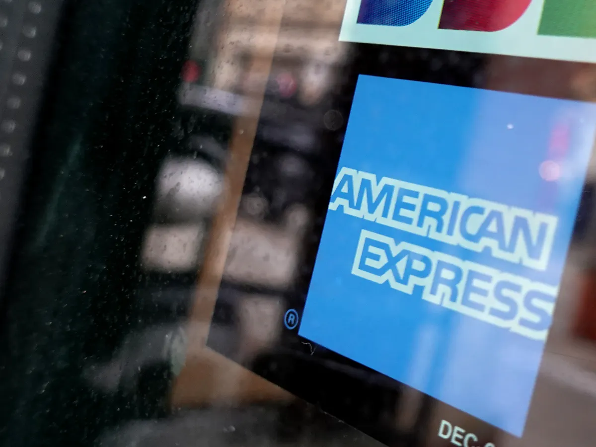 Amex, Alipay target fast-growing China market | Payments Dive