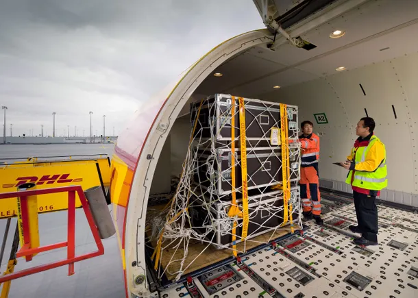 DHL Express Launches Heavyweight Air Cargo Service for AECM and Beyond