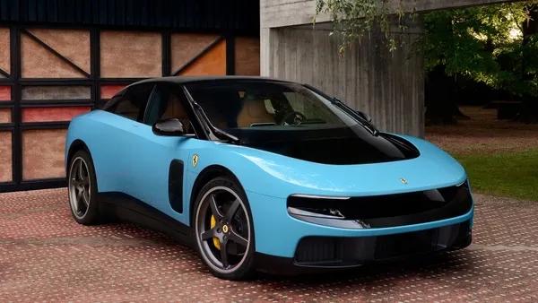 Ferrari Luce BEV 2026