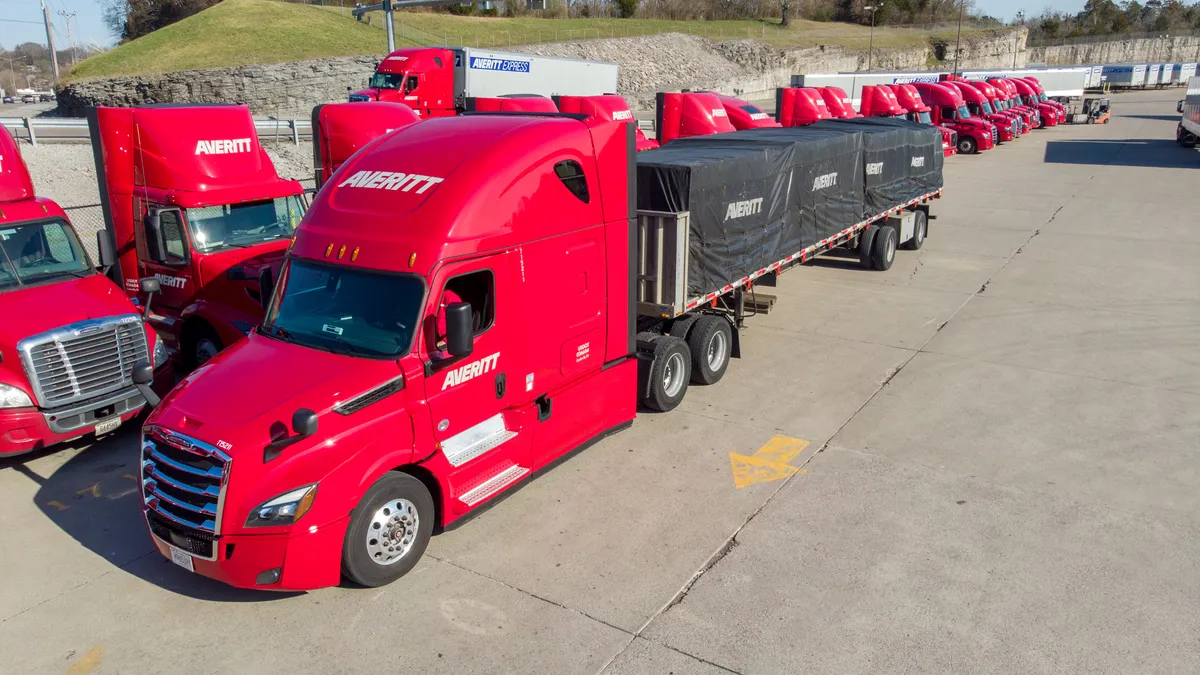 An Averitt flatbed truck