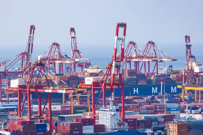 US sets Taiwan tariffs at 15% on auto parts, wood, aircraft parts