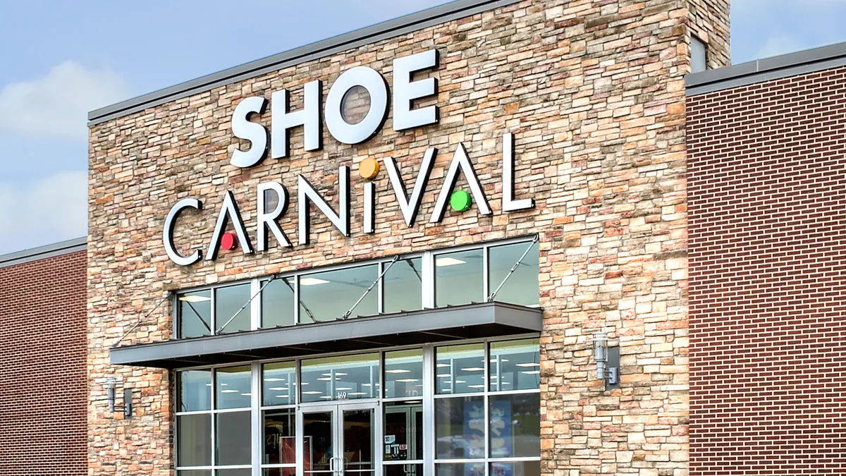 Shoe Carnival storefront from Mesquite