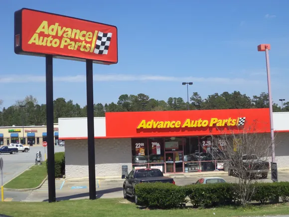 Advance Auto Parts credits WMS, distribution upgrades for Q4 margin ...