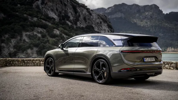 Lucid Gravity Grand Touring 2026