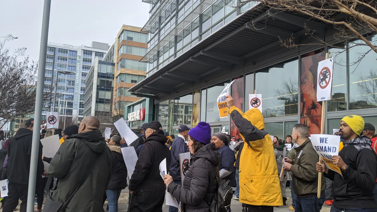 Workers and UFCW rally outside of Safeway