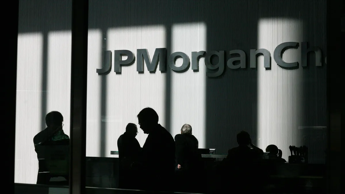 JP Morgan Chase Props Up Ailing Bear Stearns