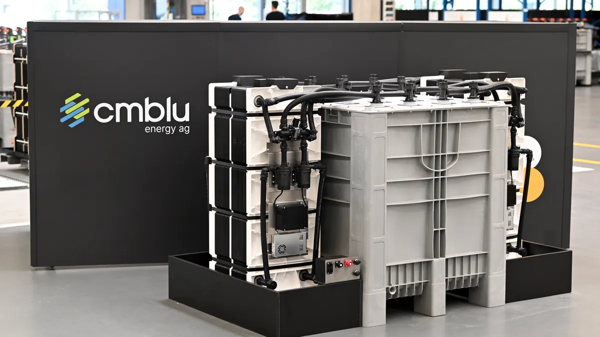 CMBlu Energy organic solid flow battery