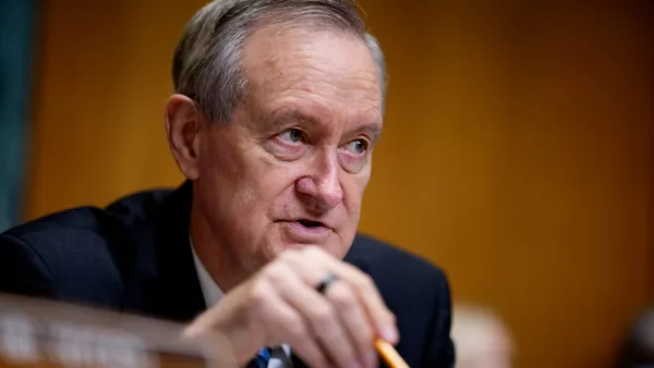 payments fraud Senate scams Mike Crapo