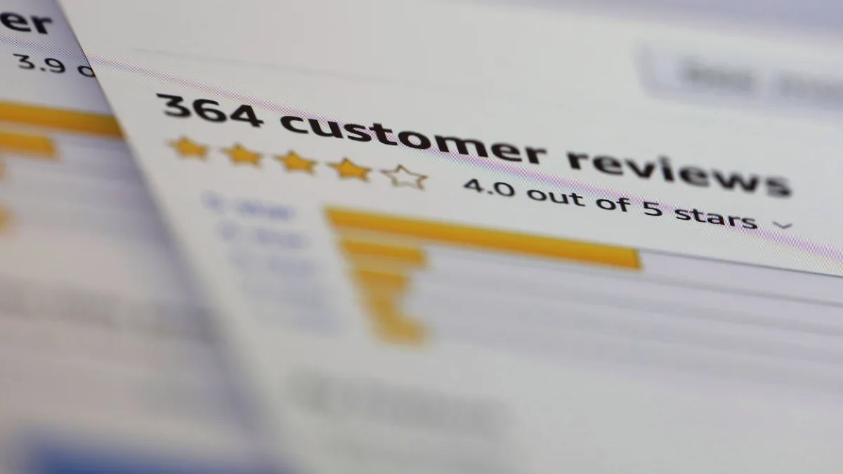 A closeup of a web page with the text "364 customer reviews" yielding 4.0 out of 5 stars and showing the star breakdown.