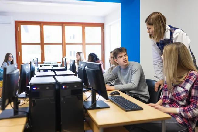 How should school leaders react to controversial student journalism?