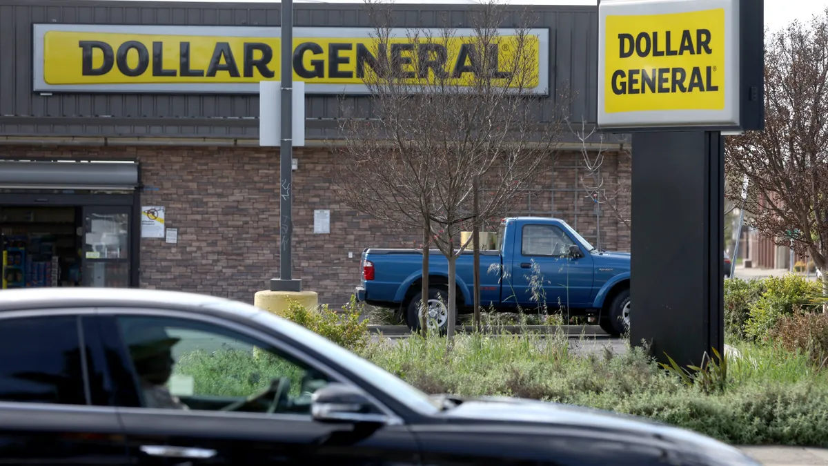 Dollar General store California