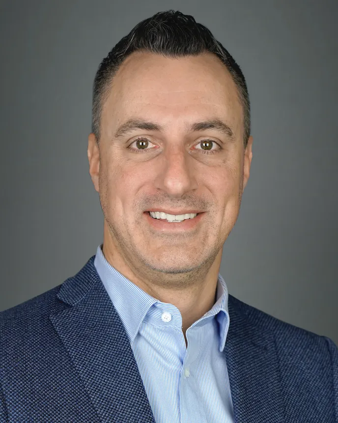 headshot of Mike Rinehart