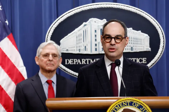 DOJ faces tough road in Apple antitrust lawsuit | Legal Dive