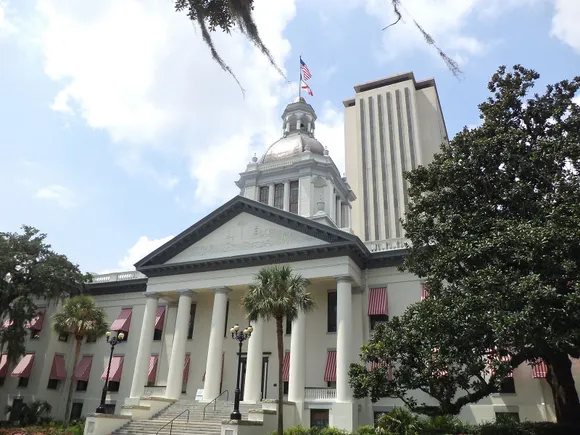 Florida limits retainage on public projects to 5% | Construction Dive