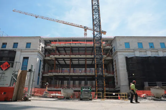 Interest rate fog stalls construction momentum thumbnail