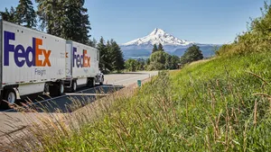 FedEx Freight mountains truck