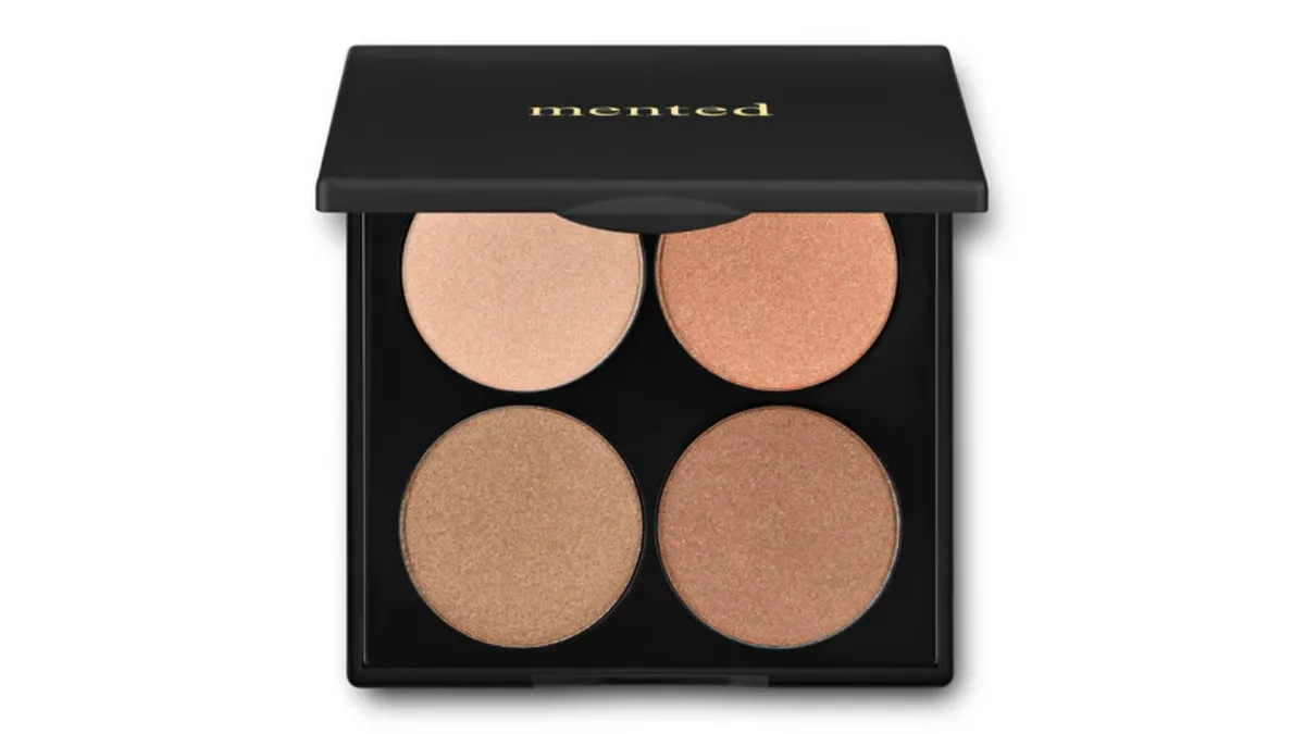 A Mented Cosmetics palette