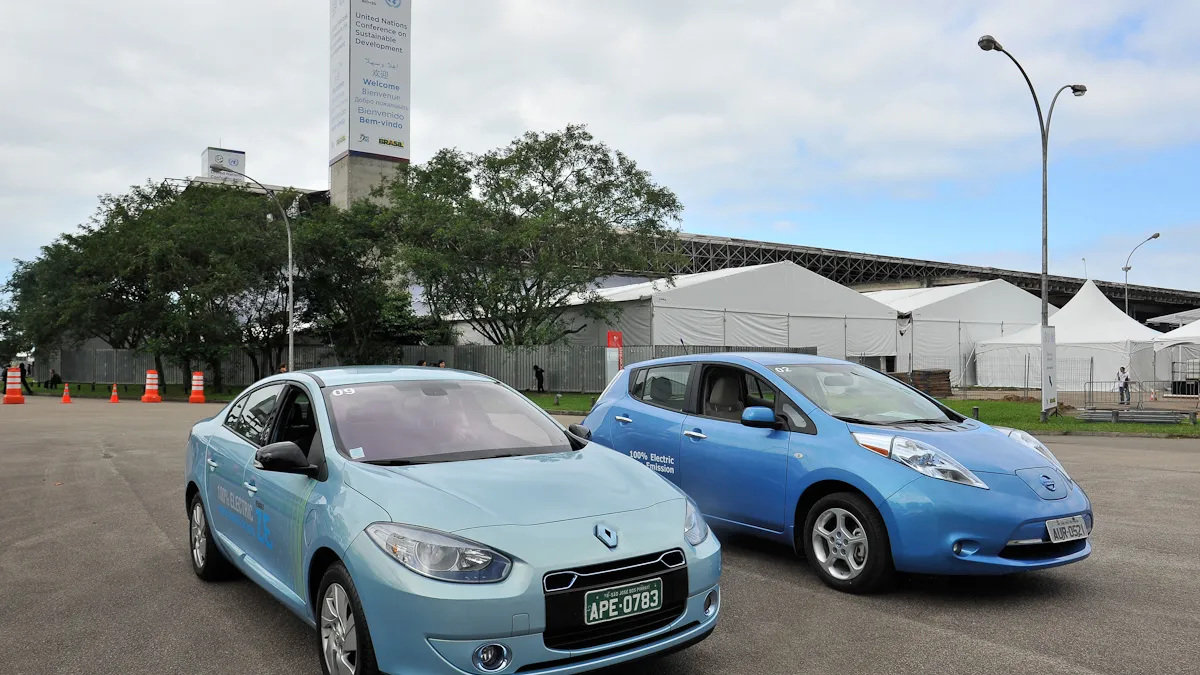 Renault Fluence Z.E. and Nissan LEAF