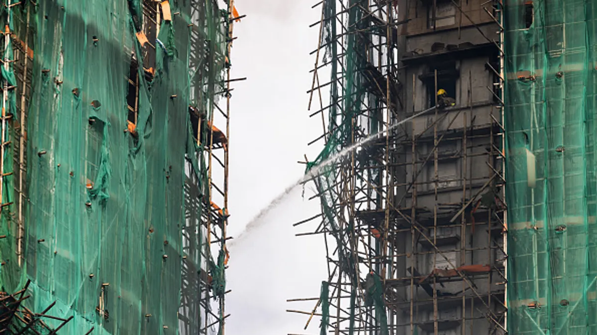 flammable scaffolding netting