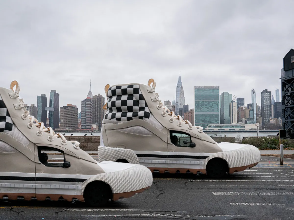 ????• ? VANS x Boot ‘Em… Vibes ?• ??️? always get u a friend with a great taste of music!!! also  main image 4