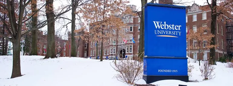 Webster University fechará seus campi militares