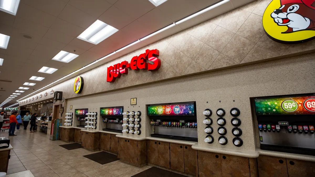 A photo of the fountain drinks area inside a Buc-ee's.