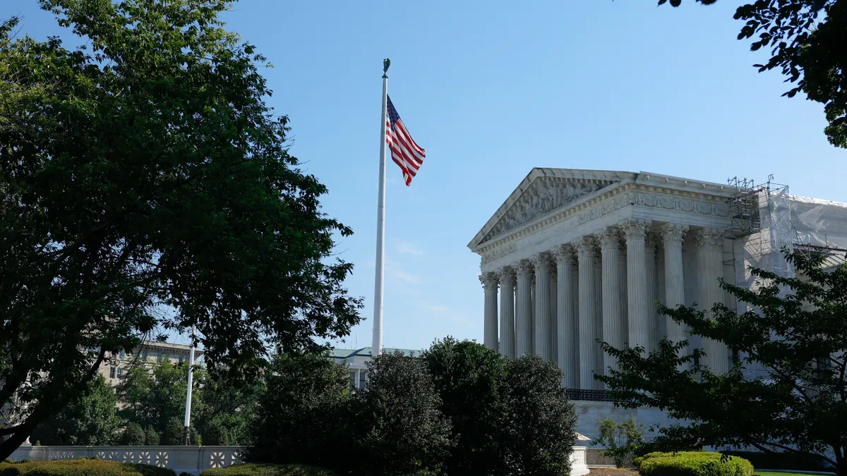 U.S. Supreme Court facade