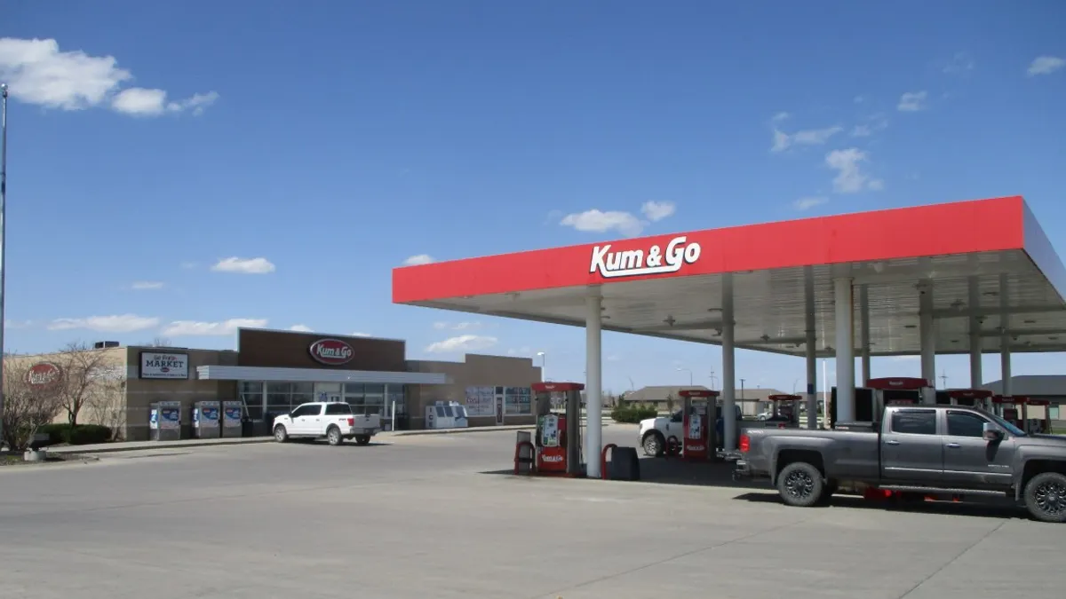 mega saver, kum & go