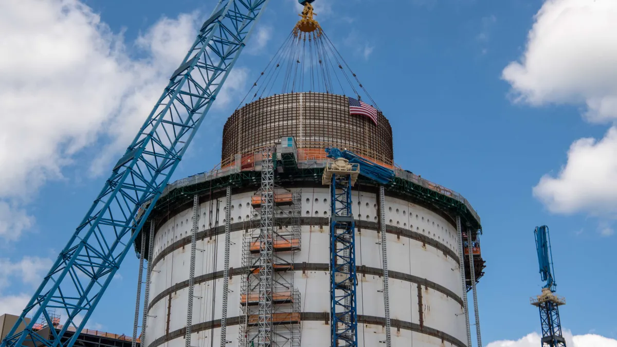 Construction of Vogtle Nuclear Plant Unit 4