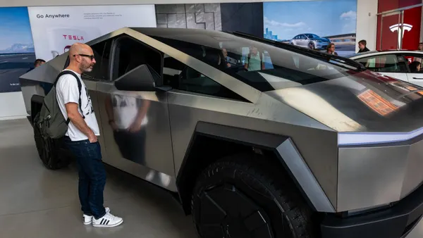 Shopper Tesla Cybertruck New York