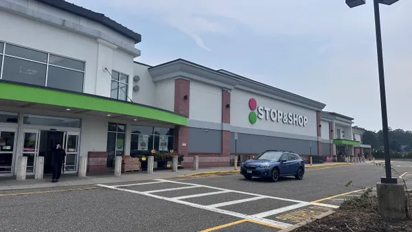 Exterior of a Stop & Shop grocery store