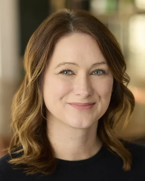 Picture of Lindsey Bright of Subtext.
