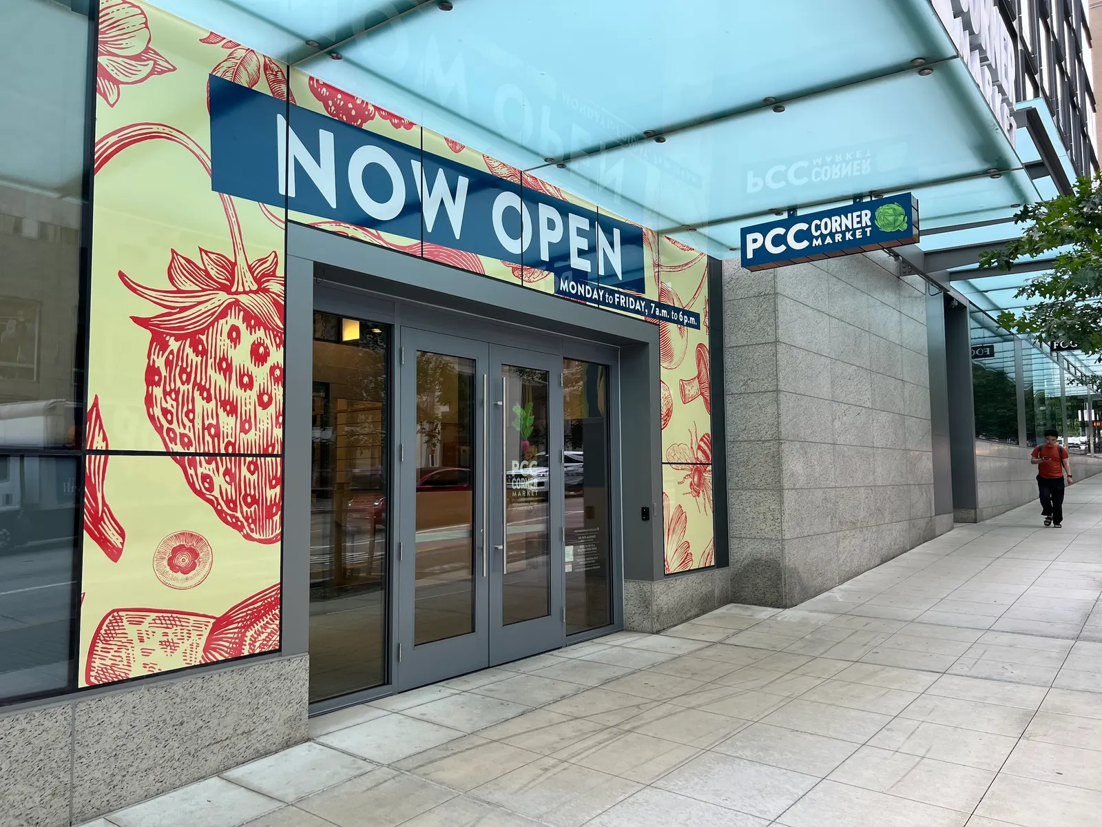 The entrance to PCC Corner Market on 4th Avenue in Seattle